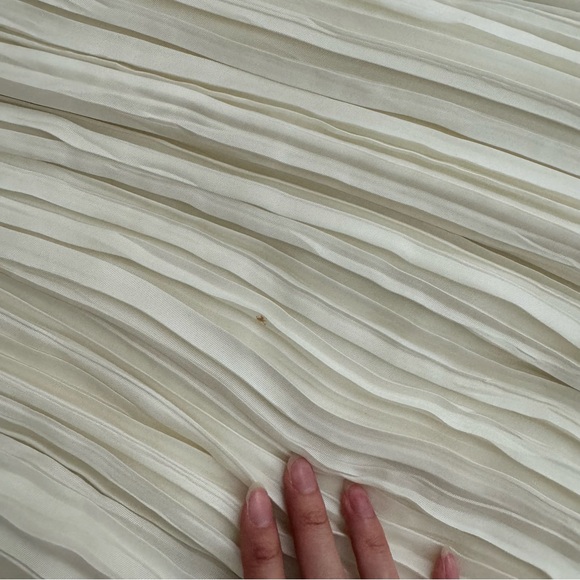Khaite White/Cream Cersi Pleated Maxi Skirt Size Small Retail Value $1780 - Picture 8 of 13